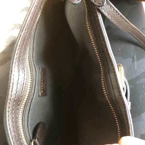 Authentic Burberry Purse - Picture 5 of 7